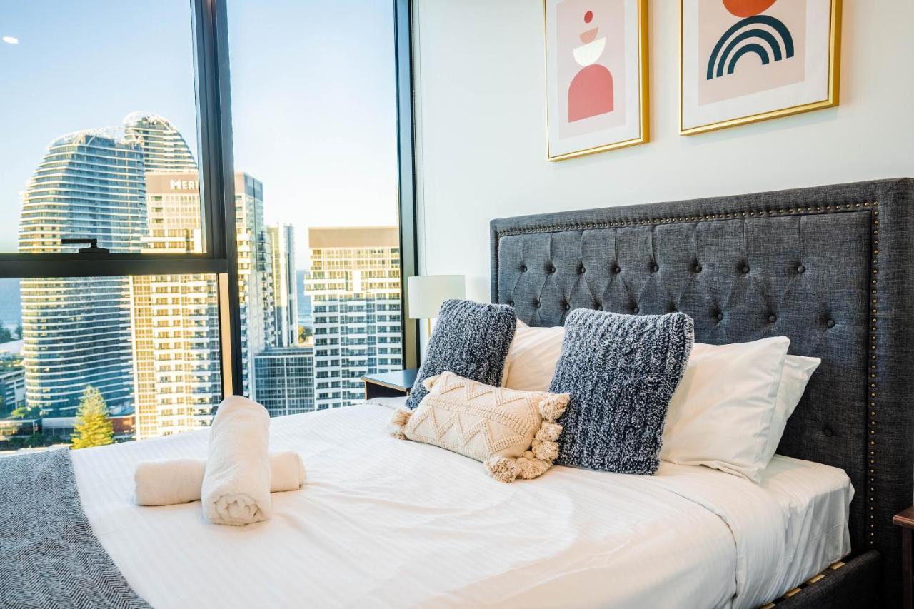 2 Bedroom Luxurious Family Apartment Next To Pacific Fair - Broadbeach Gold Coast Gc22 Exterior foto